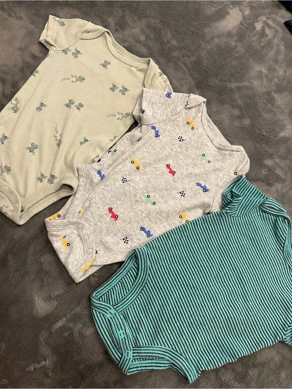 Unbranded Kids Short-Sleeve Bodysuit Trio - Green, Gray, Teal